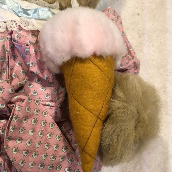 Vintage Robert Raikes Emma Circus collection bear doll 898 of 5000 - Picture 4 of 9